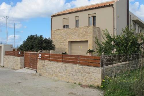 Luxurious villa with magnificent sea views in Rethymno